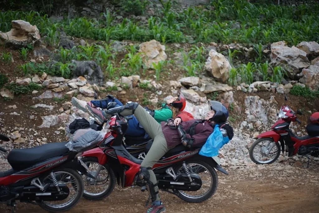 Bông Hostel, Ha Giang loop
