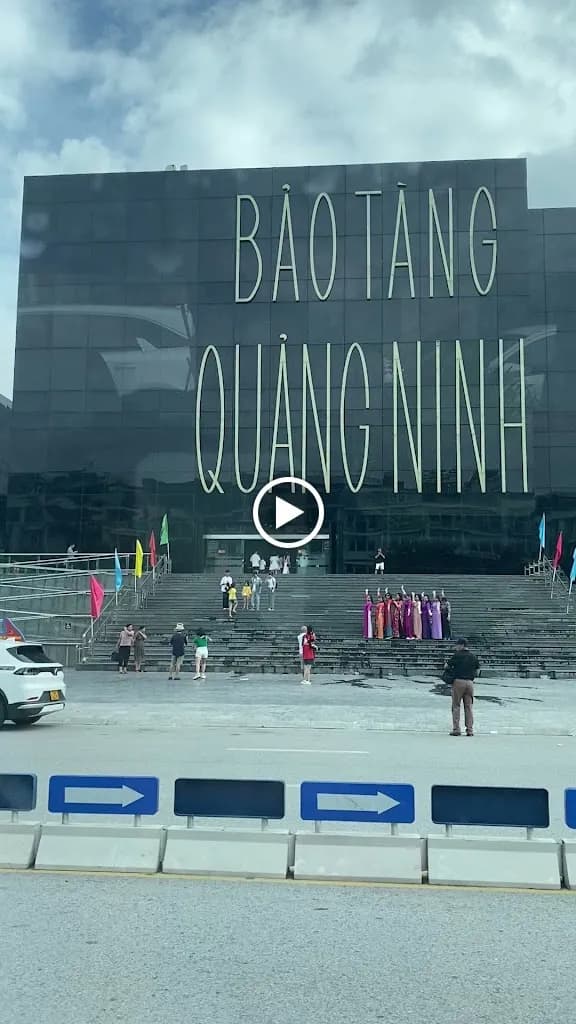 Bảo tàng Quảng Ninh