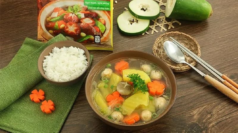 베트남 채식 수프를 놓치지 않아야합니다