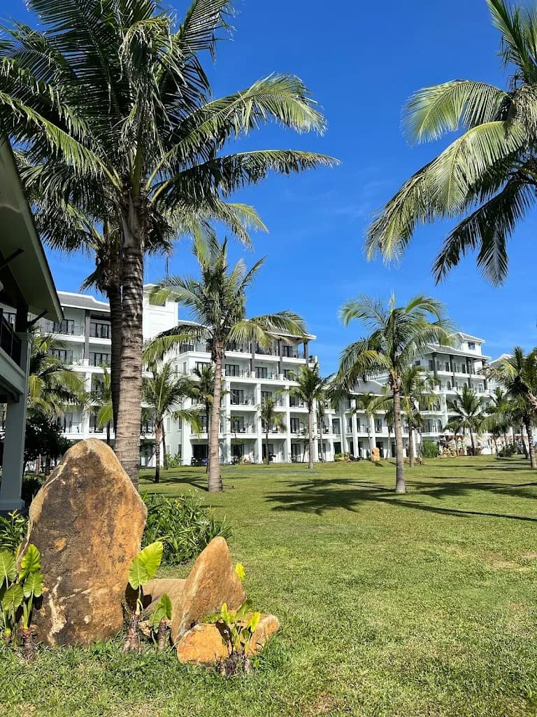 Bliss Hoi An Beach Resort & Wellness
