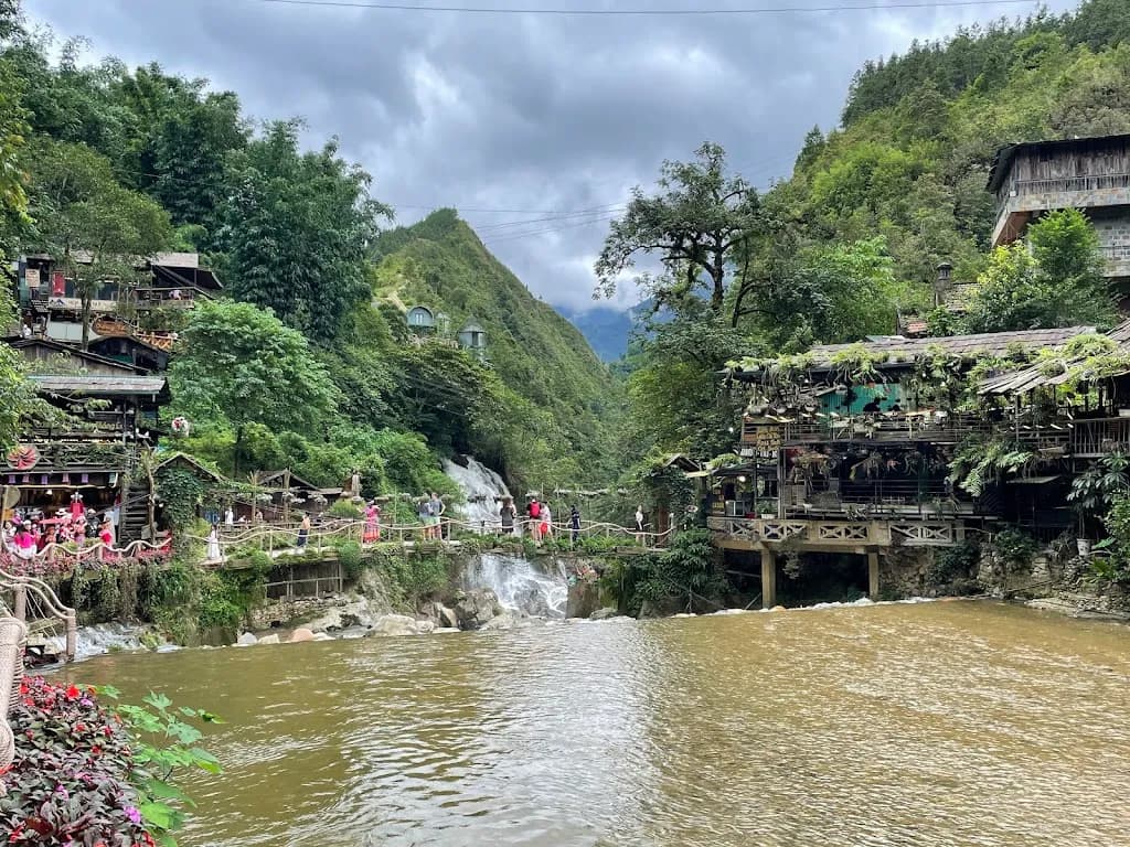 Cat Cat Tourism Village