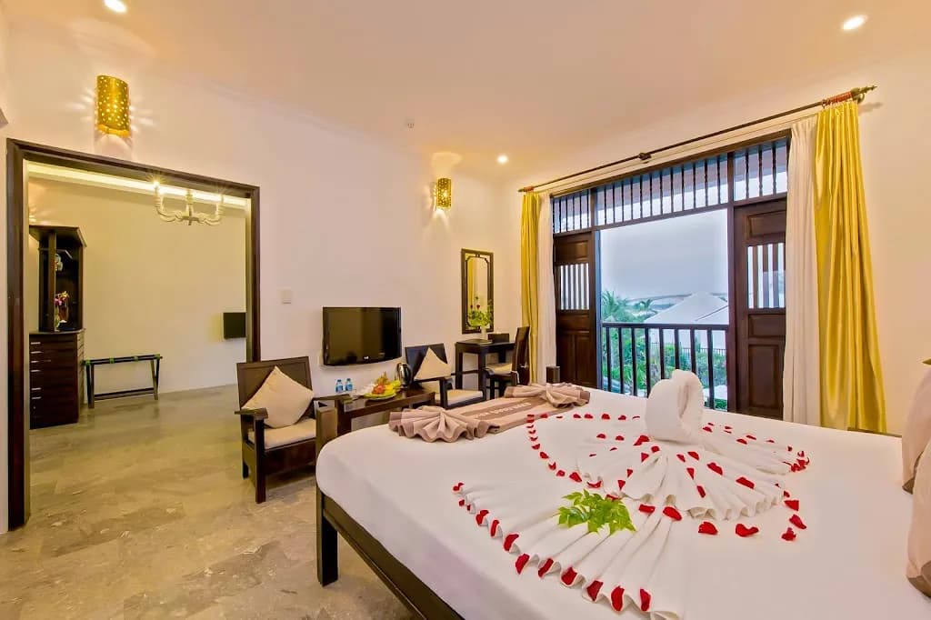 Hoi An Coco River Resort & Spa