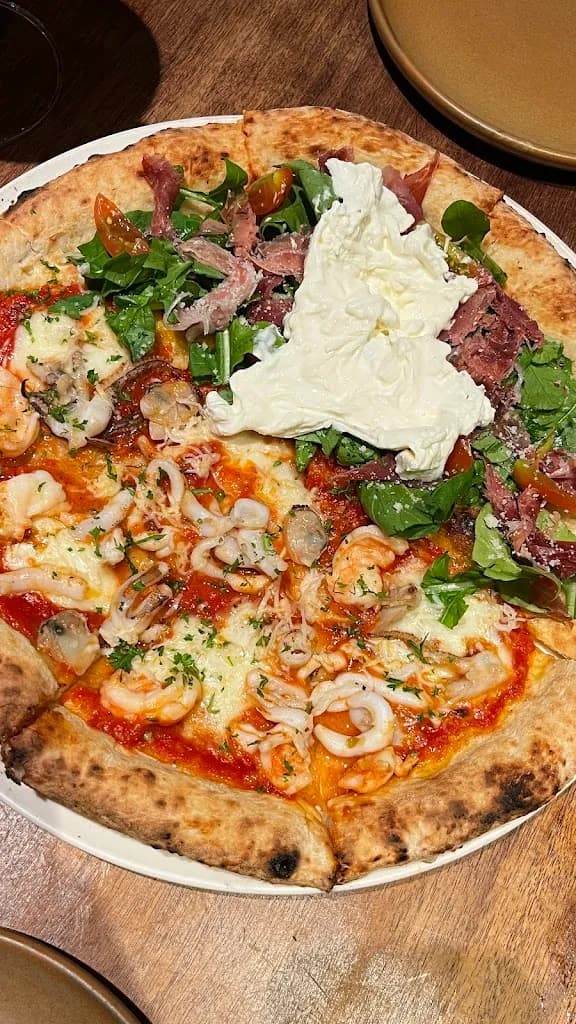 Pizza 4P's Ben Thanh
