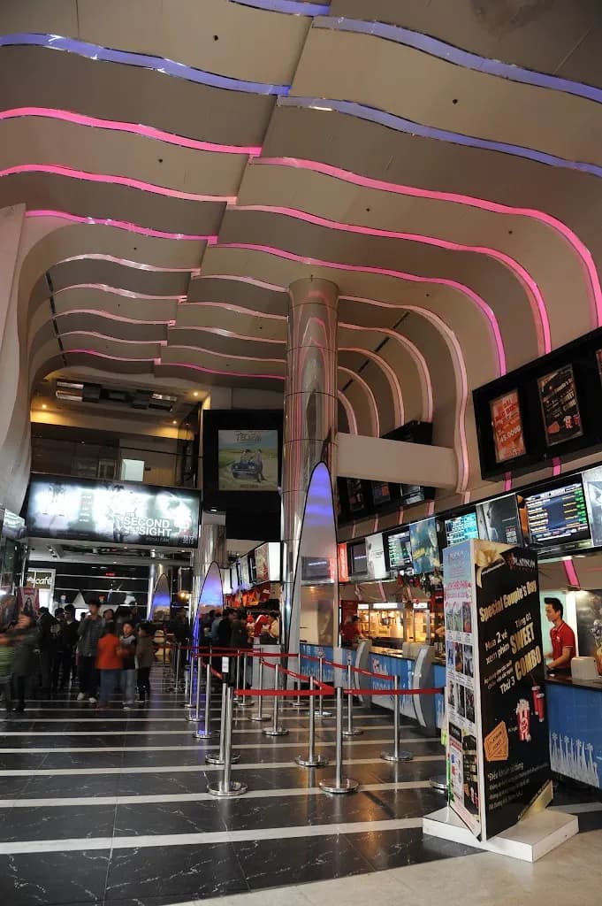 The Garden Shopping Center