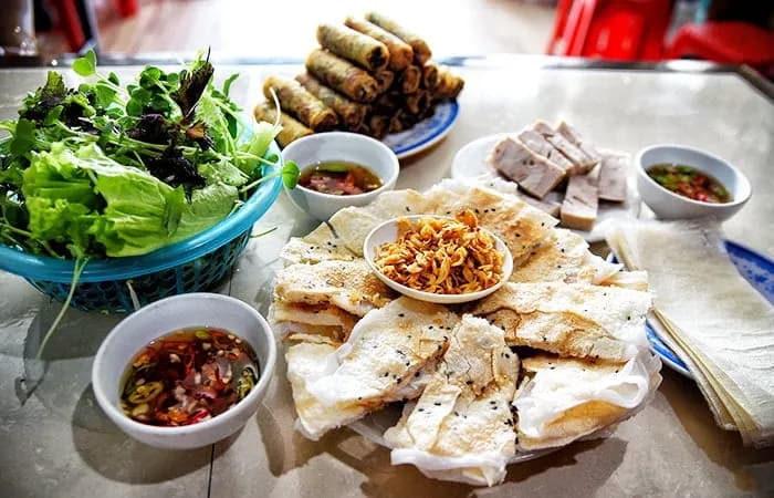 3-mon-an-tieu-bieu-cua-tinh-quang-nam-duoc-trao-chung-nhan_Bánh tráng đập - Quảng Nam 1.jpg