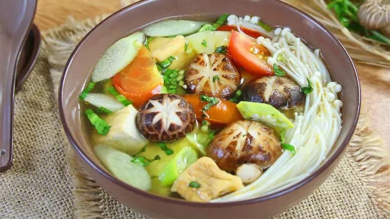 banh-mi-viet-nam-wikipedia-tieng-viet_tong-hop-15-mon-canh-chay-ngon-mieng-de-nau-cho-ngay-ram-202011251141150411.webp