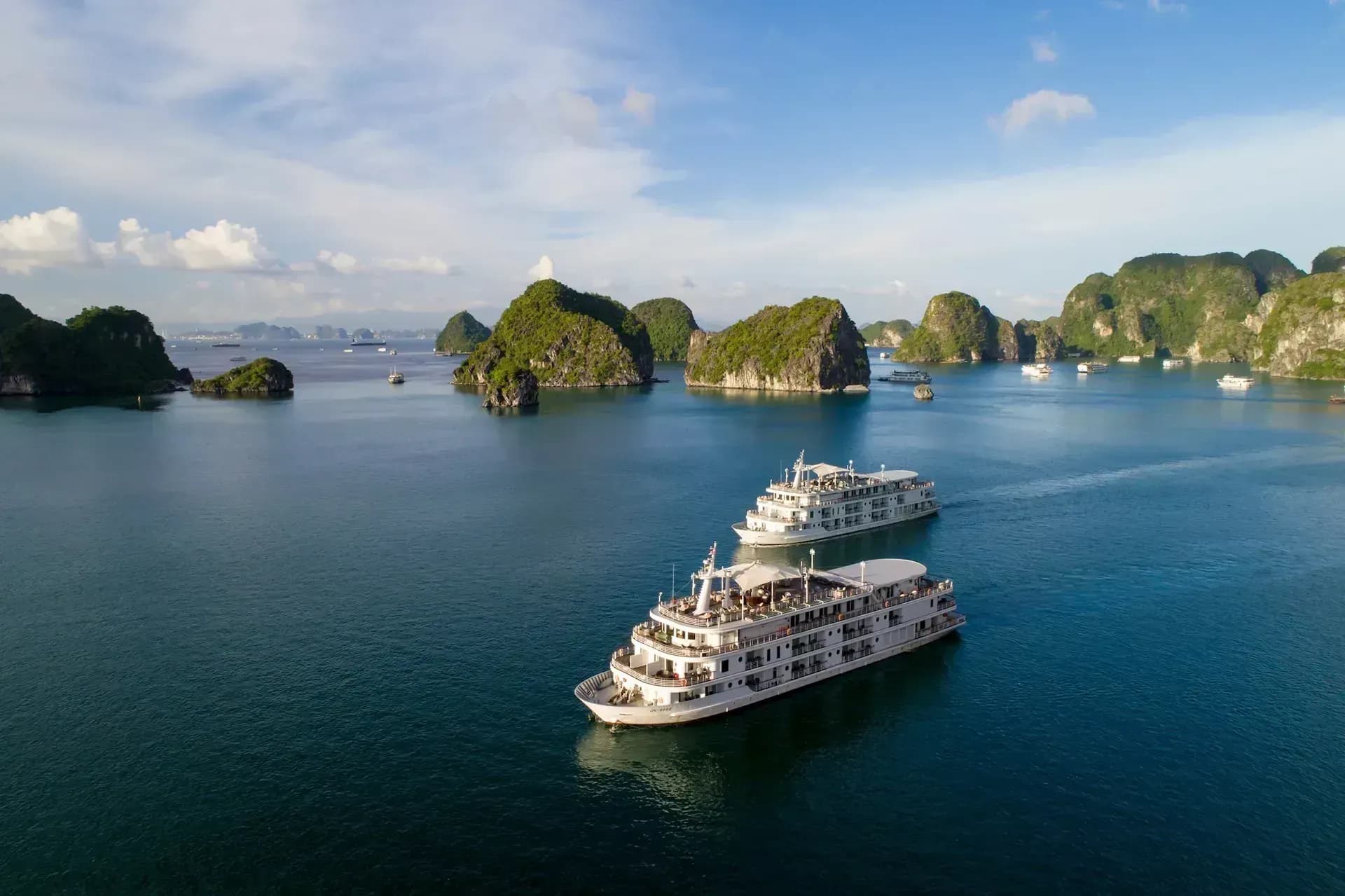 Điểm đến trải nghiệm du thuyền cao cấp tại Việt Nam theo phong cách thượng lưu
