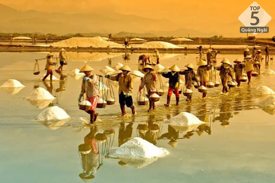 ghe-tham-dong-muoi-sa-huynh-co-tuoi-doi-hon-100-nam-o-quang-ngai_hinh2.1.jpg