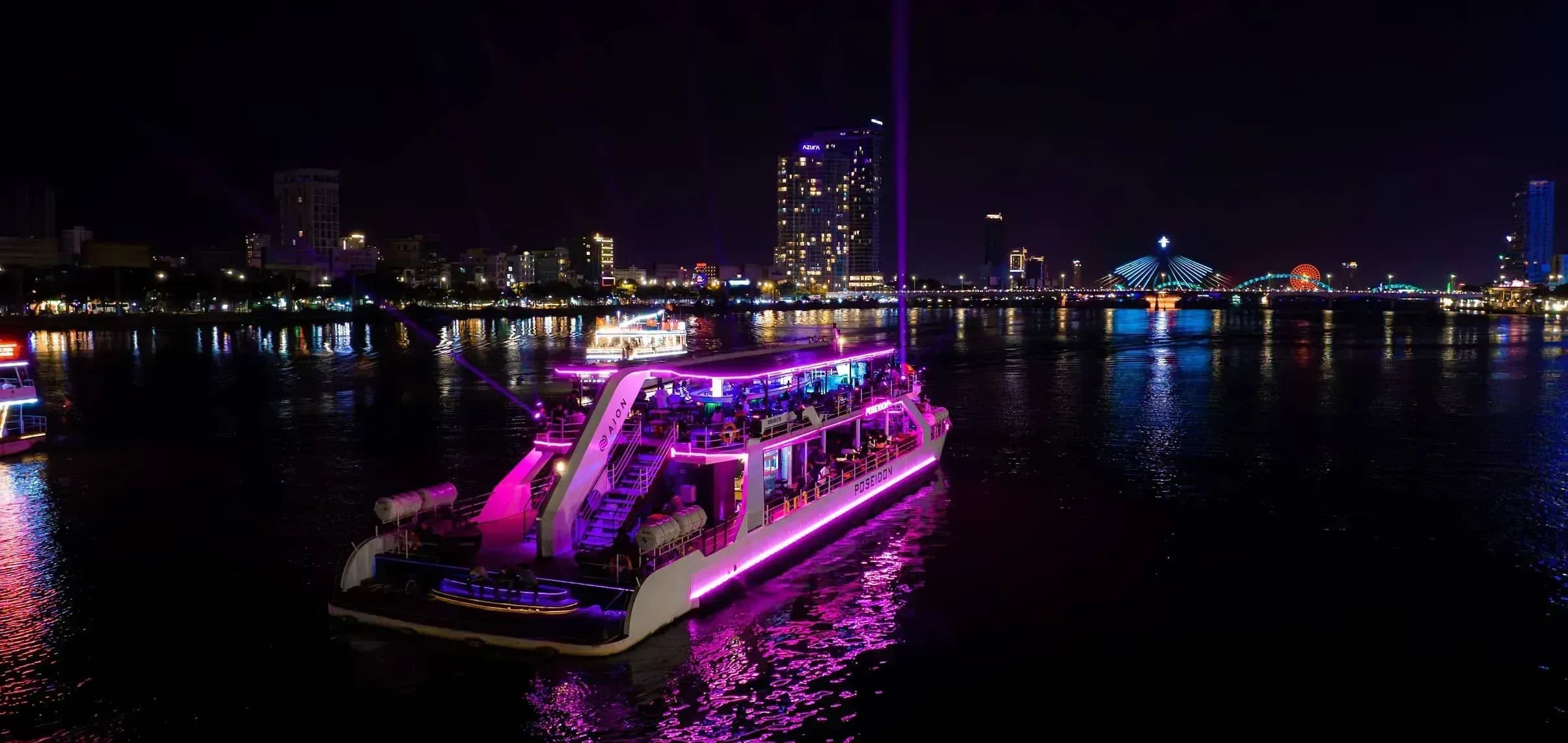 Lung Linh Đêm Sông Hàn Cùng Du Thuyền Poserdo CRuise