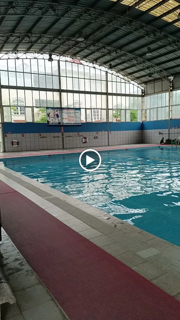 Khan Quang Do Swimming Pool
