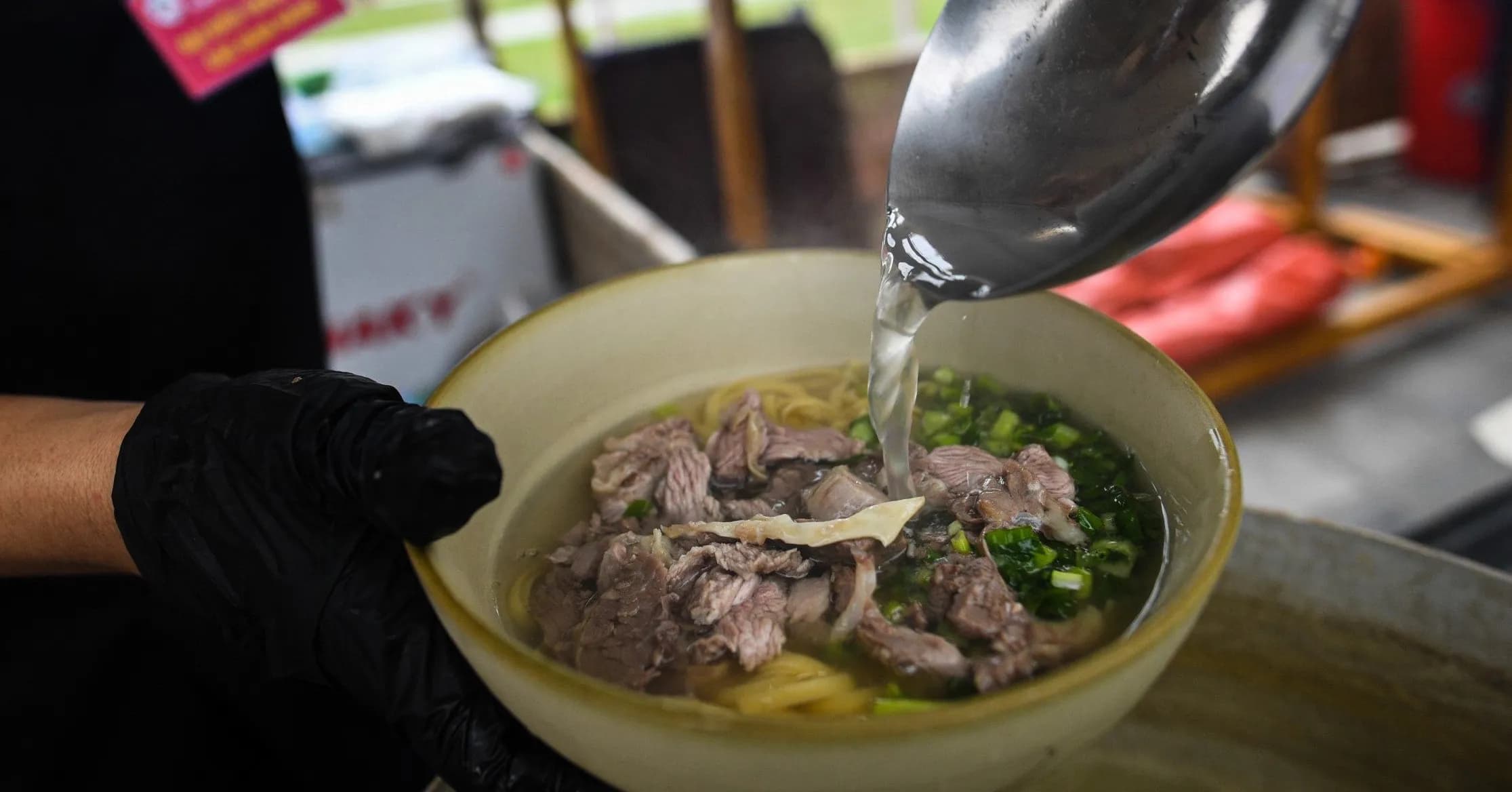 pho-ngo-sang-tao-cua-nguoi-vung-cao-nguyen-da-vnexpress-du_Phở Ngô - Hà Giang 1.jpeg